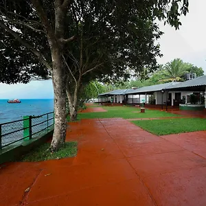 3* Hotel Illikkalam Lakeside Kerala